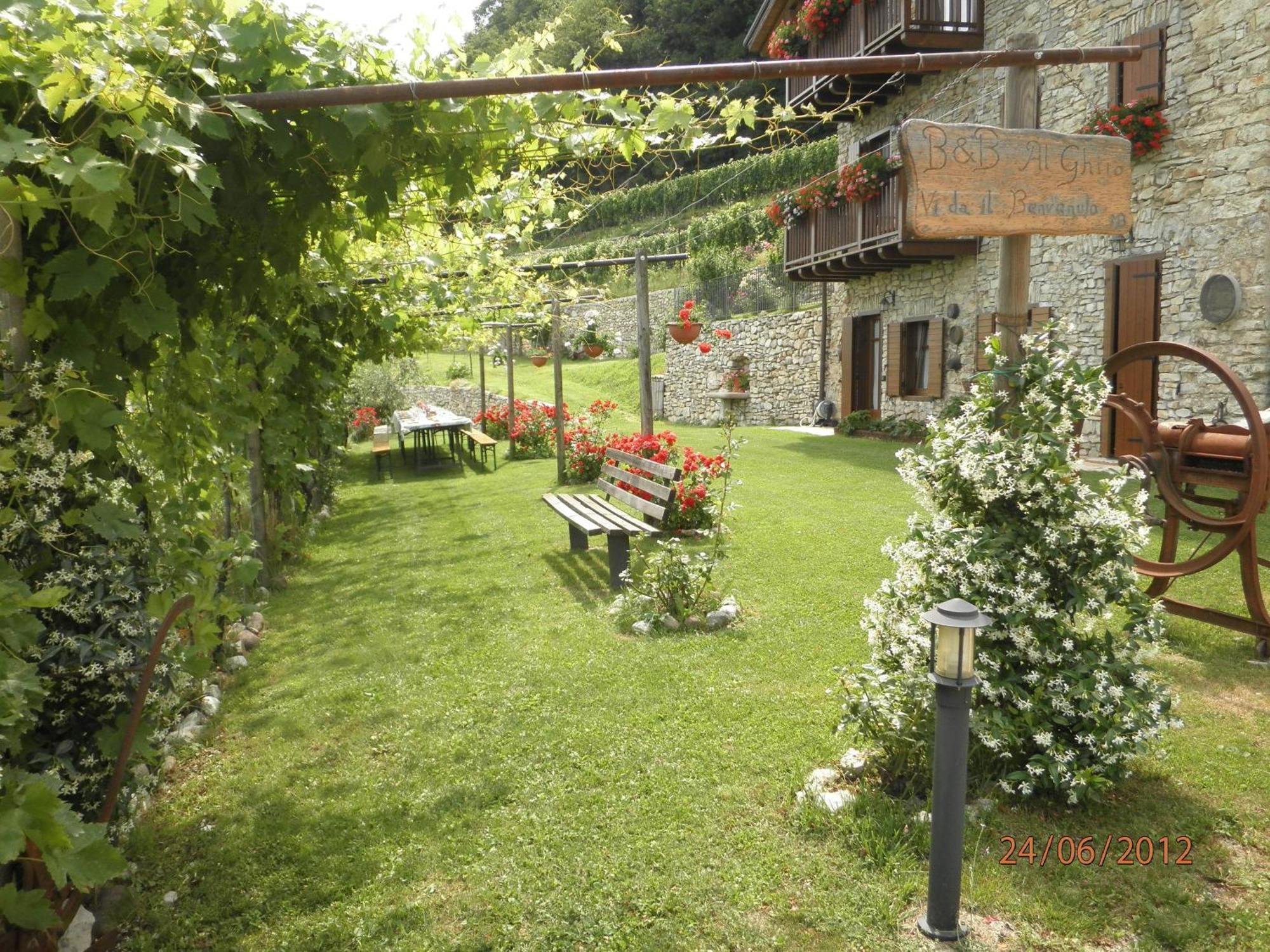 B&B Al Ghiro Villa Lagarina Exterior foto